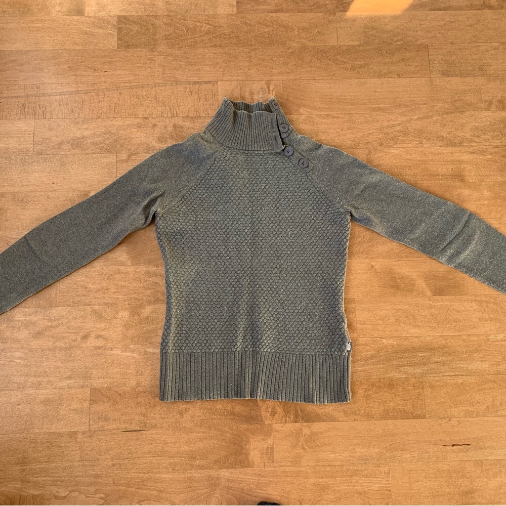 North Face olive green turtleneck button sweater